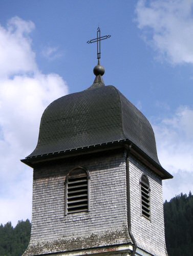 Clocher de Lajoux (Jura) photo O. Pernot