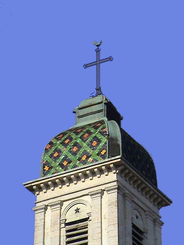 Clocher de Mont-sous-Vaudrey (39) photo O. Pernot