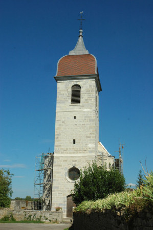 Photo de la restauration de l'église de Baverans en 2008, photo M. Morlin