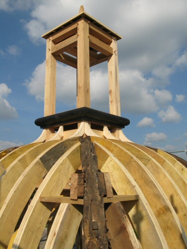 Restauration de la charpente du clocher de Froideconche, photo F. Py