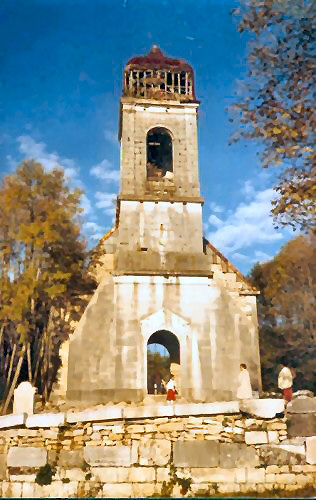 L'église de La Villedieu à l'abandon