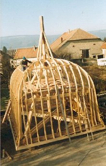 Restauration de la charpente du clocher de Saône, photo Gilbert Vaucher